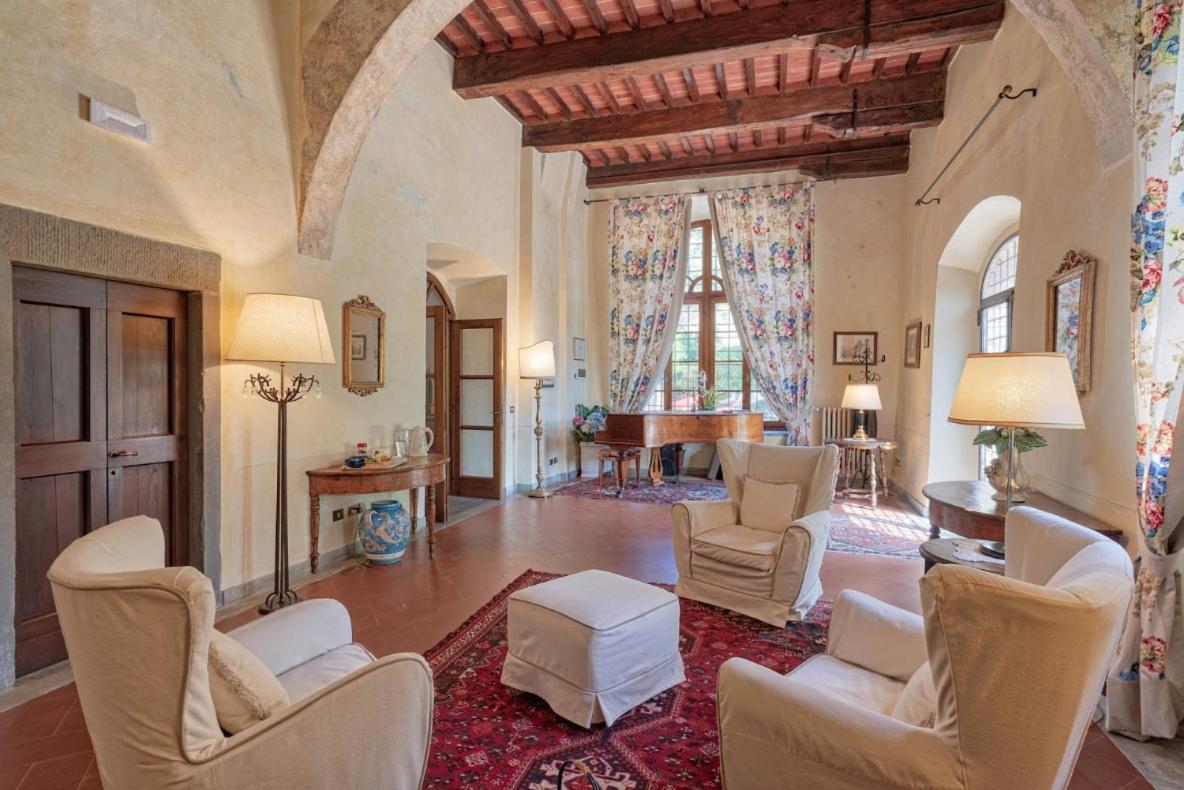 La Canonica Di Cortine Pensionat Barberino di Val dʼElsa Exteriör bild