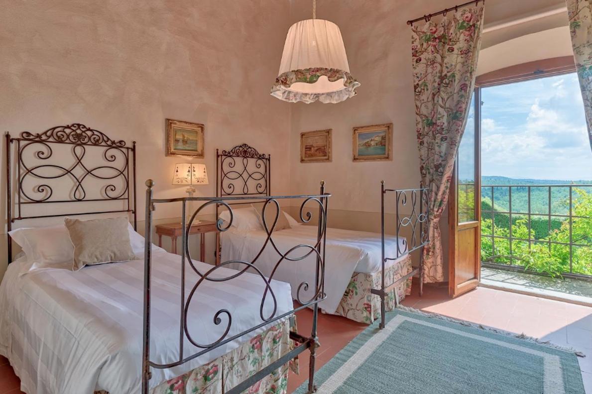 La Canonica Di Cortine Pensionat Barberino di Val dʼElsa Exteriör bild