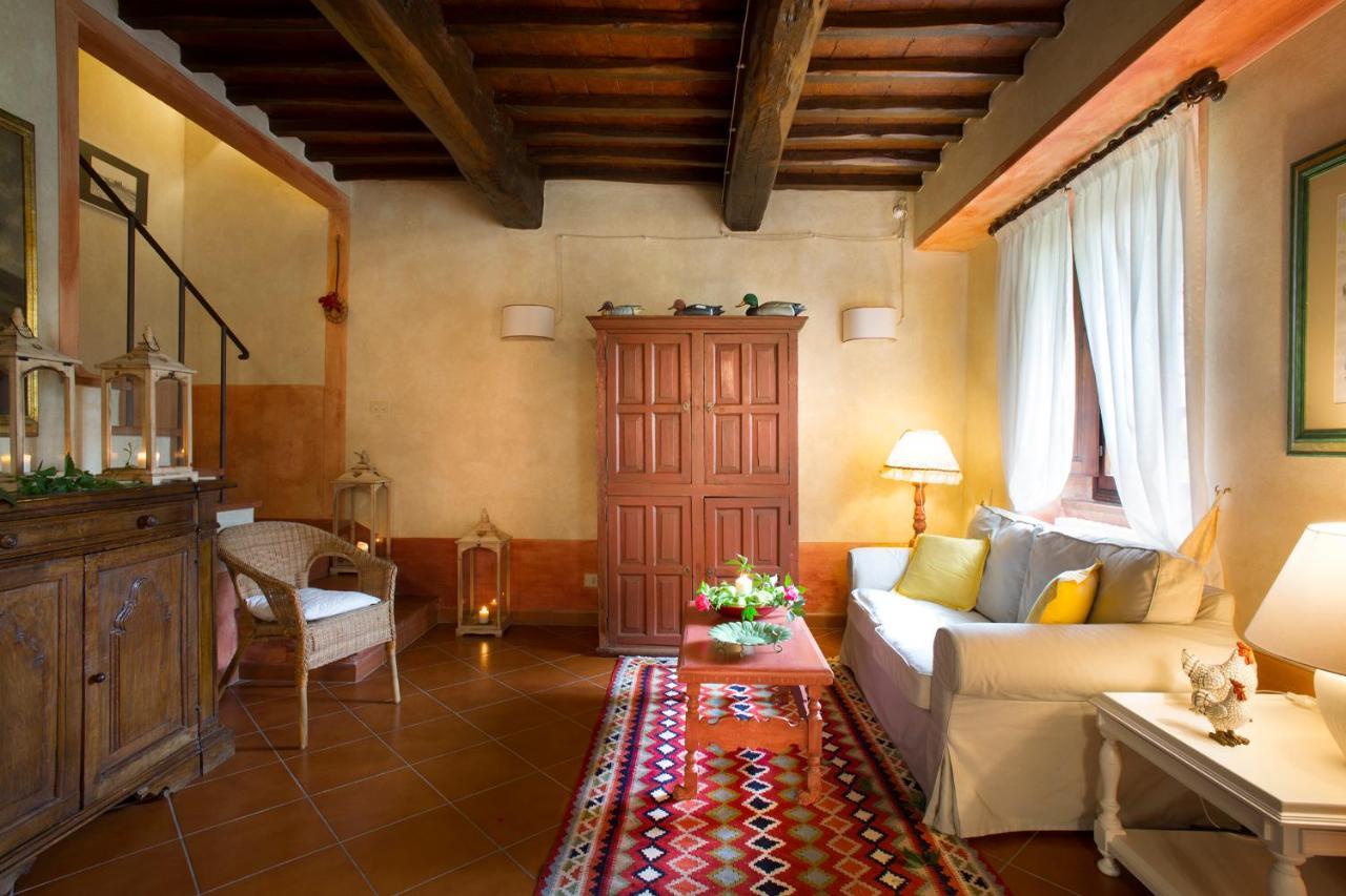 La Canonica Di Cortine Pensionat Barberino di Val dʼElsa Exteriör bild