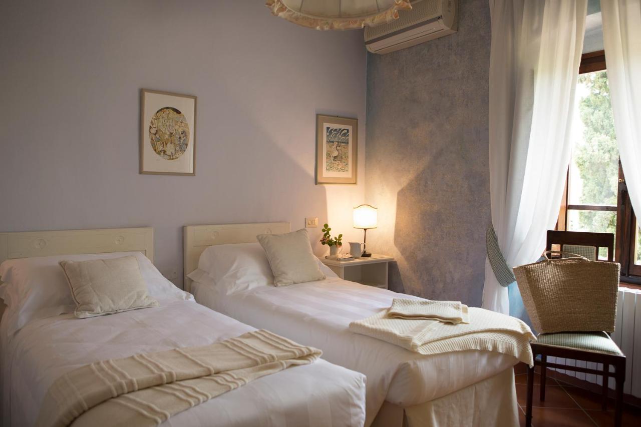 La Canonica Di Cortine Pensionat Barberino di Val dʼElsa Exteriör bild